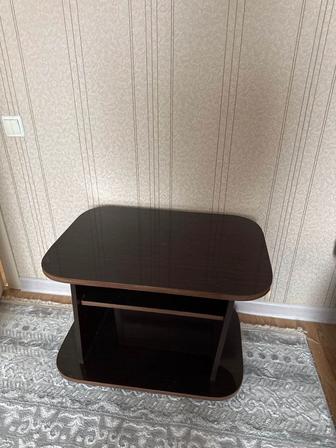 Журнальный столик