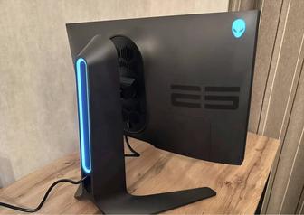 24.5 Монитор Dell Alienware AW2521H IPS