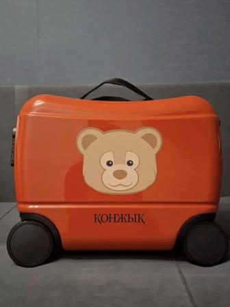 Чемодан детский от 3 лет