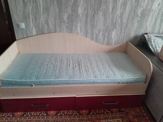 Продам кровать