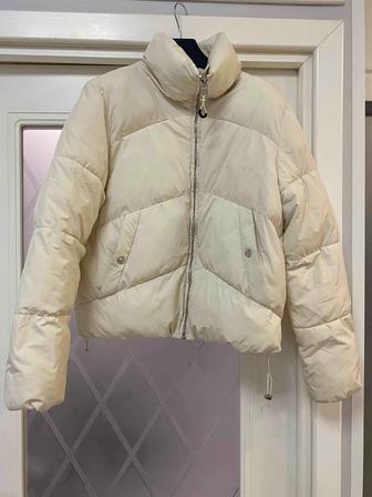 Женский Пуховик BERSHKA