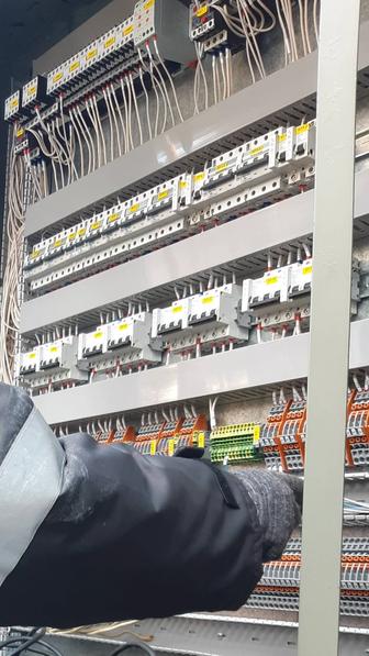 Электрик со стажем