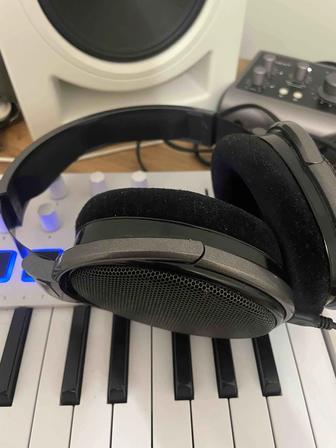 Открытые аудиофильские наушники Sennheiser HD650