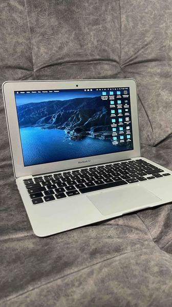 MacBook Air 11 2014, i5, 256ssd