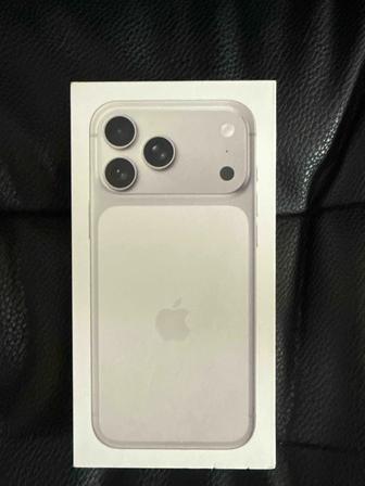 Смартфон Apple iPhone 17 Pro Max 1024Gb серебристый