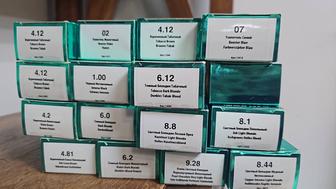 Продам краску Kapous Hyaluronic