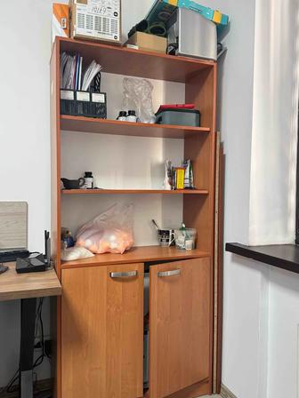 Офисный шкаф и мебель