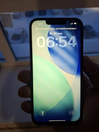 Продам Iphone 13