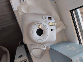 Instax