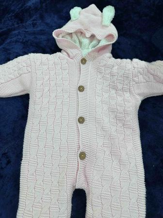 Продам вязаный комбинезон
