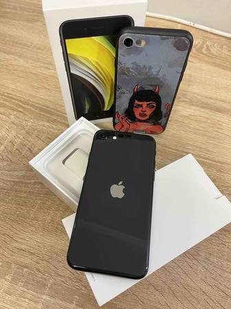 Продаю IPhone SE