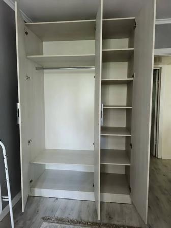 Срочно продается шкаф