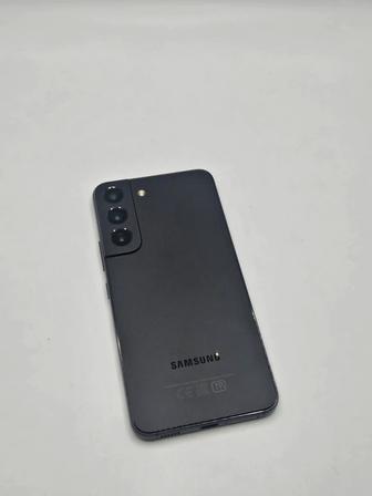 Samsung S22,256gb,без кор,обмена нет