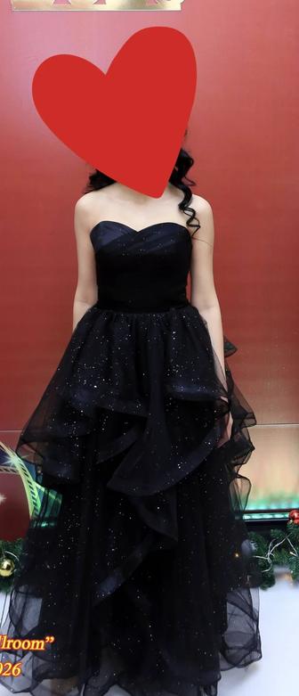 Корсетное вечернее платье б/у в хорошем состоянии, р-р от 42-5...,