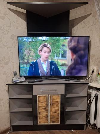 Продам уголок под Телевизор