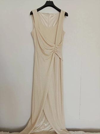 Платье длинное