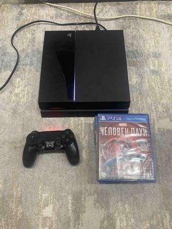 Продам PlayStation 4