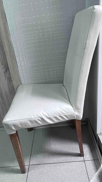 Стулья со спинкой