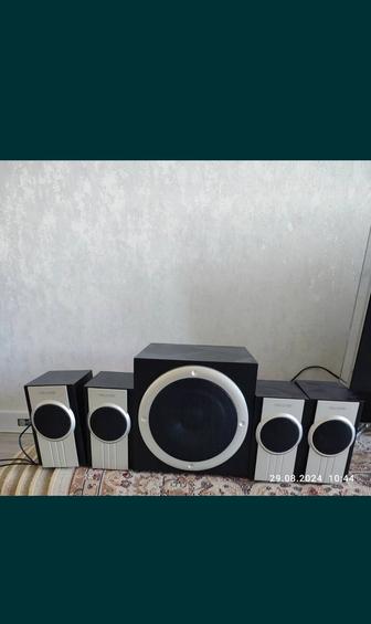 Продам колонки и сабвуфер