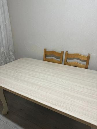 Продам кухонный стол