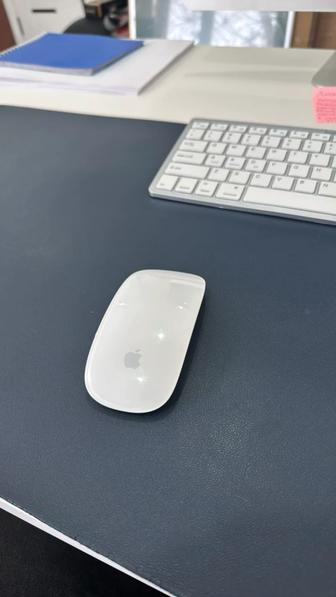 Продам мышку Apple Magic Mouse на батарейках