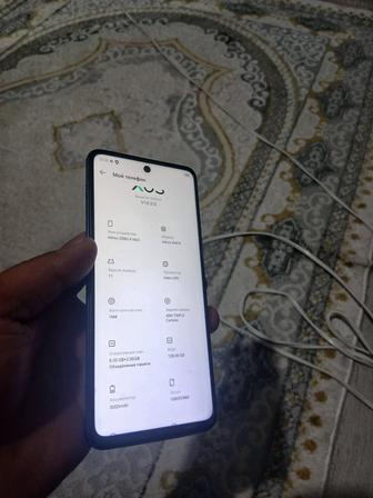 Продам телефон на запчасти