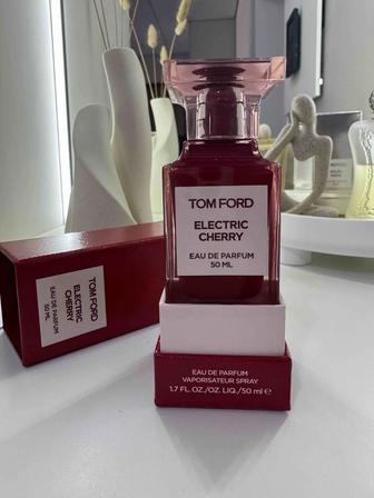 Парфюм Tom ford electric cherry