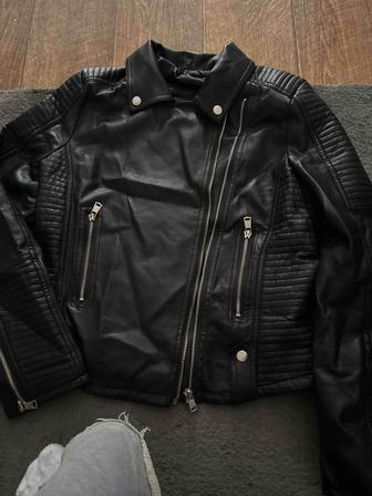 Продам кожанку