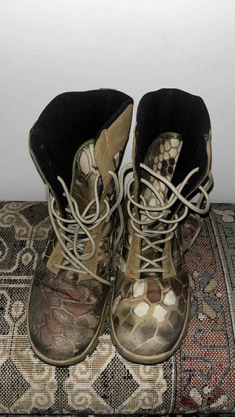 Ботинки цвет хаки размер 42