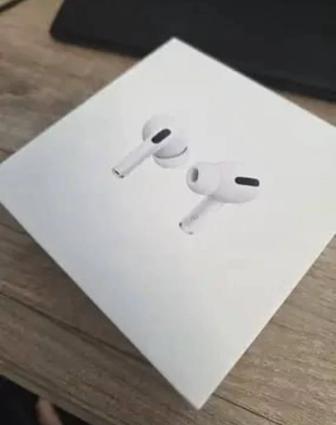 Наушники AirPods MagSafe charging case