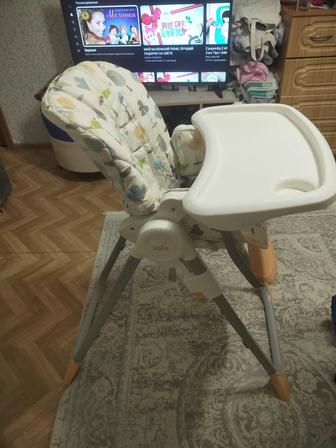 Продаю детский стульчик для кормления