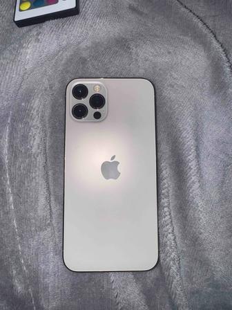 Продаю айфон 12 pro