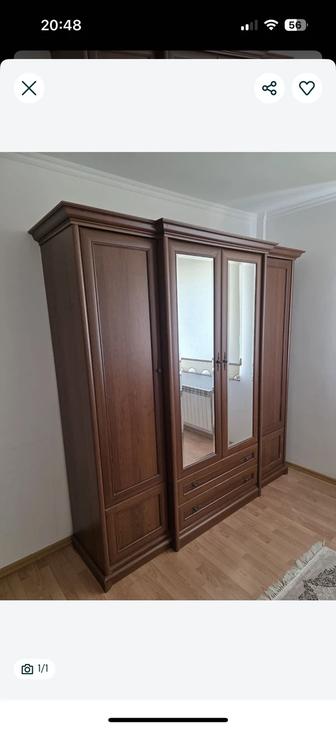Продам спальный гарнитур