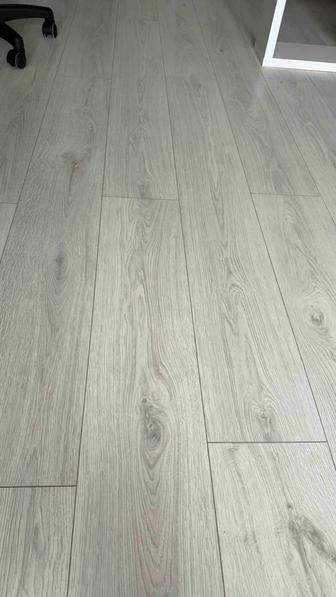 Продам ламинат б/у 8мм