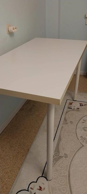 Стол от ИКЕА