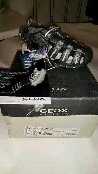 Сандалии Geox 29-31 разм