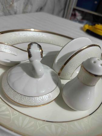 Продаю сервиз на 12 персон, предметов 86