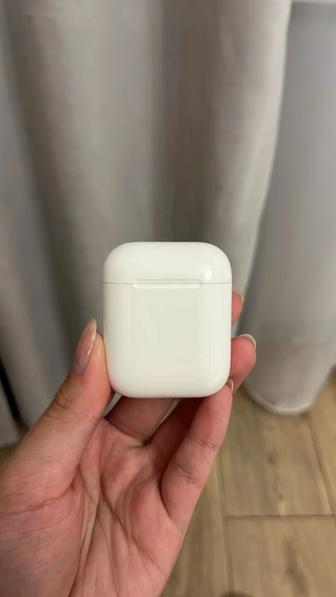 Продам наушники AirPods 2
