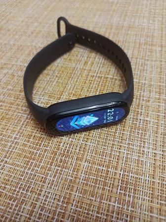 Продам Mi band 6