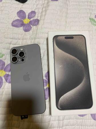 Продам айфон 15 про max
