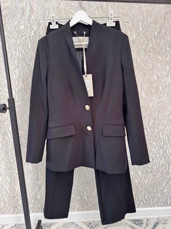 Продам костюм ласаграда новый