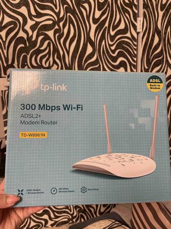 Продается Wi-fi роутер с 4 портным корпусом