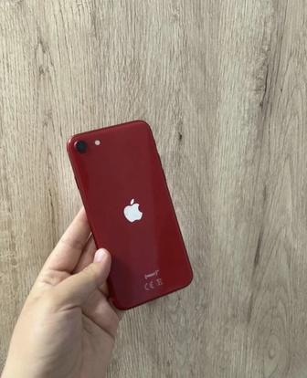 iPhone SE 2020г 64Gb