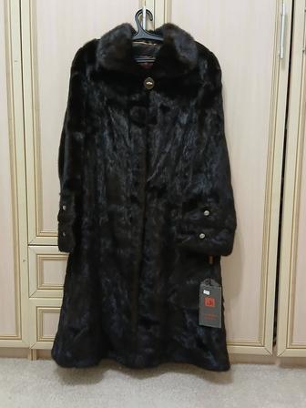Продается шуба норковая