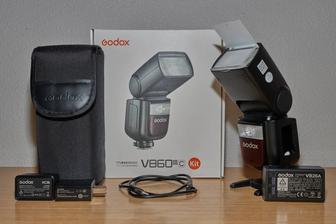 Вспышка Godox V860 III C TTL