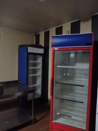 Ветринный холодильник