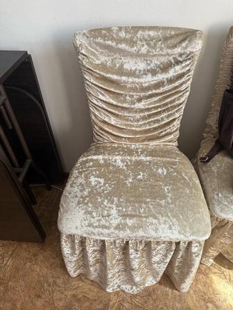 Срочно продам чехол для стулья. 12-штук есть.