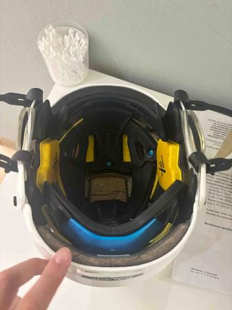 Хоккейный шлем Bauer Re-Akt 200