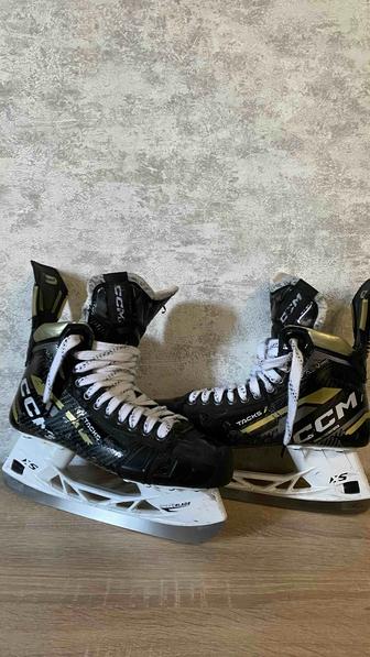 Коньки ccm as-v pro