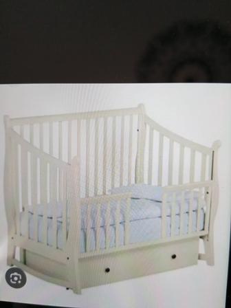 Продам детскую кроватку